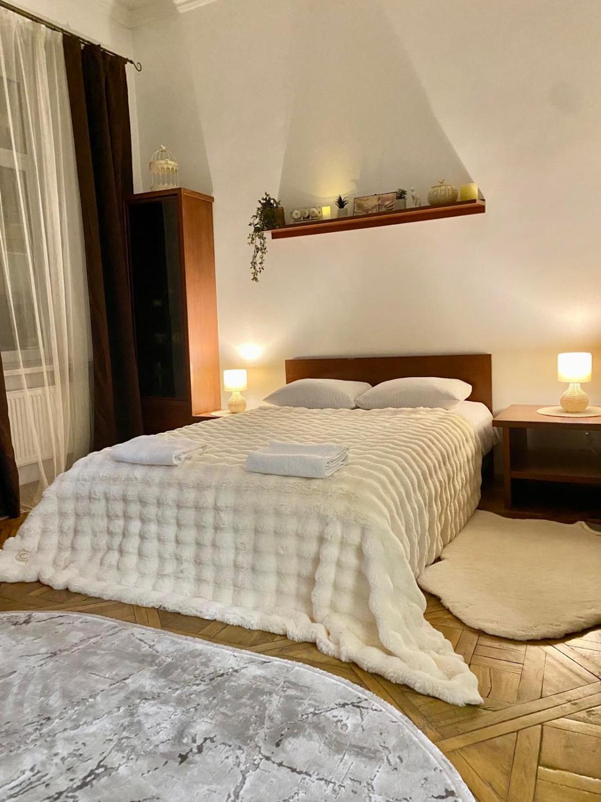 Ferienwohnung Центр Площа Ринок Оперний Театр Lemberg Exterior foto